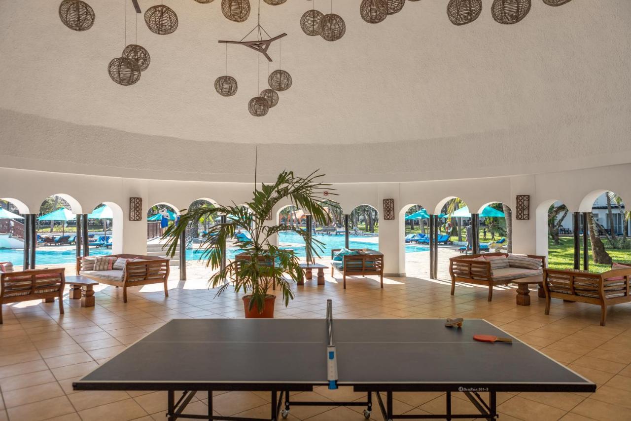 Southern Palms Beach Resort Playa de Diani Exterior foto