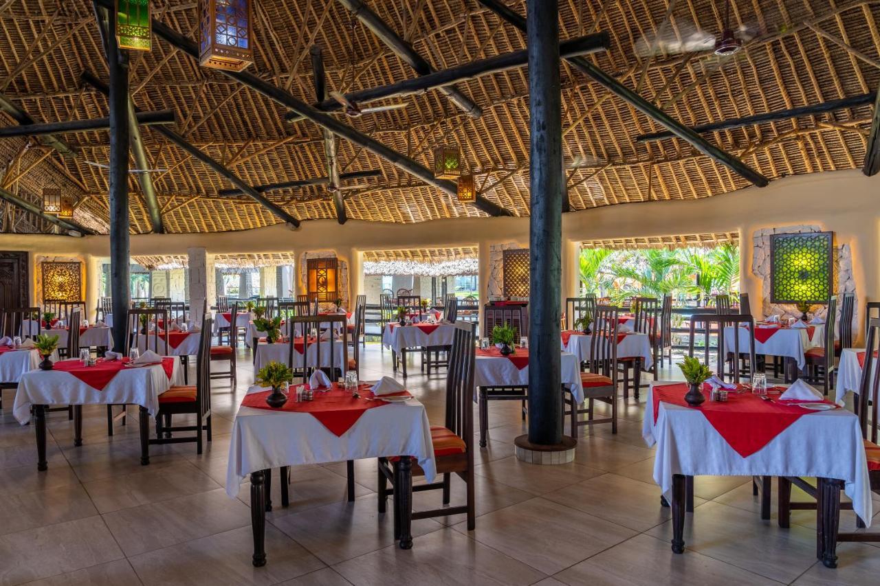 Southern Palms Beach Resort Playa de Diani Exterior foto